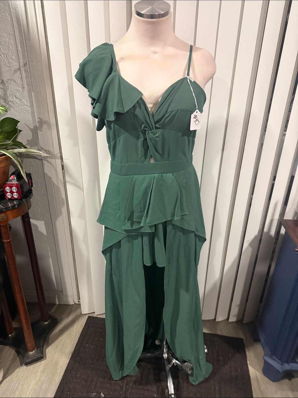 Boohoo Dark Green One-Shoulder Ruffle High-Low Dress